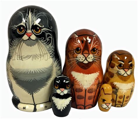 russian nesting cat dolls